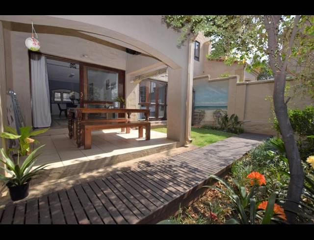 2 BEDROOM APARTMENT FOR SALE IN PAULSHOF